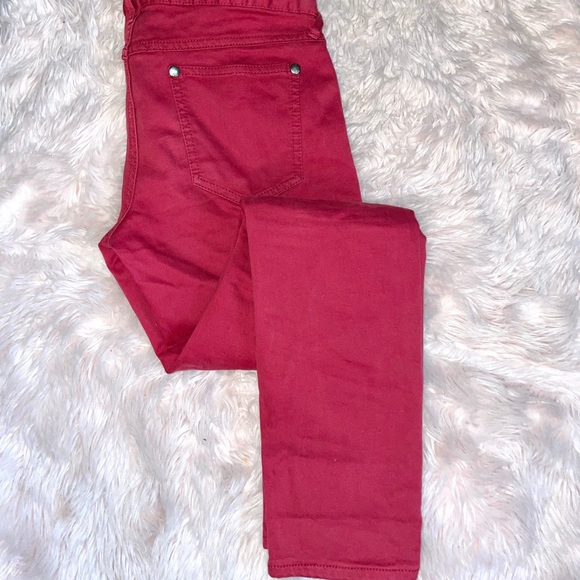 Free people skinny leg jeans in red - Picture 2 of 11